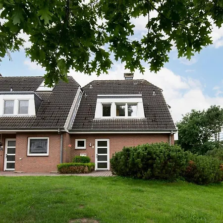 Haus Im Gruenen 1 * Groemitz